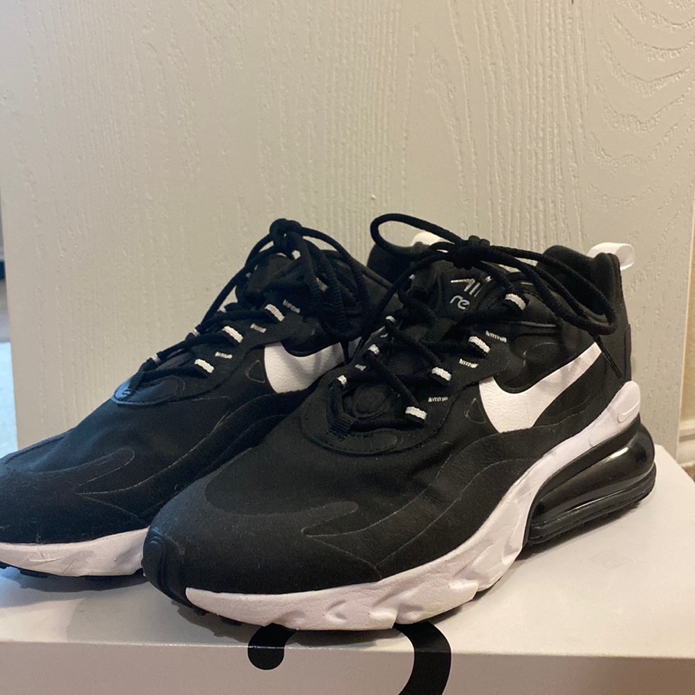Nike 270 React - image 1